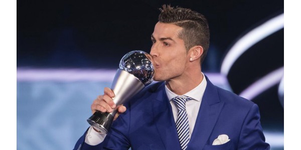 Ronaldo 400 gols pela primeira vez